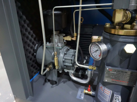 Винтовой компрессор Xeleron Z75A 10 бар